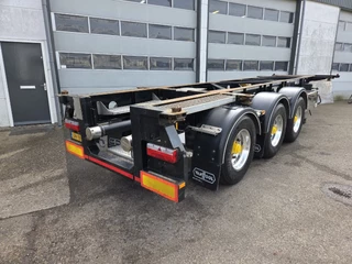 Van Hool 3-ASSIGE OPLEGGER 2017 - A3C002  20/30 FT ADR trailer. image 6