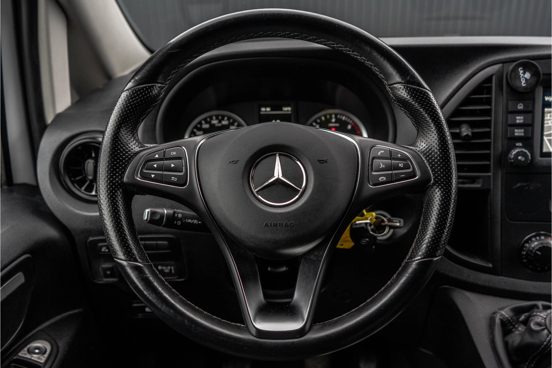 Mercedes-Benz Vito 2024 - **116 CDI L2H1 | 160PK | Camera | Carplay | PDC | Cruise | Stoelverwarming | Airco** immagine 14