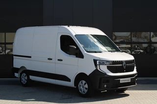 Renault Master 2024 - T35 2.0 dCi 170pk L2H2 Extra - 2x Schuifdeur - Navigatie - Blind Spot - Camera - Stoelverwarming - Verwarmde voorruit - Rijklaar immagine 33