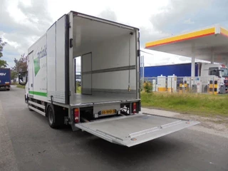 Renault D 2016 - 6.5 150 NL TRUCK bild 6