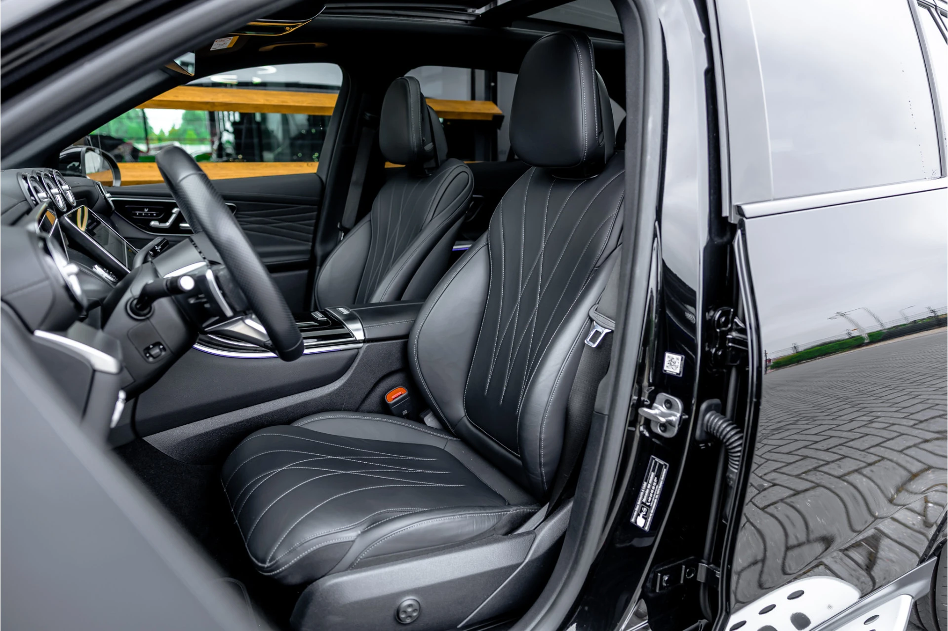 Mercedes-Benz GLC 2023 - GLC200 4MATIC AMG Line afbeelding 22