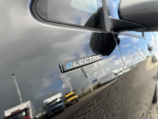 Mercedes-Benz eVito 2025 - 66kWh 100% Elektrisch 286km wltp obrazek 11