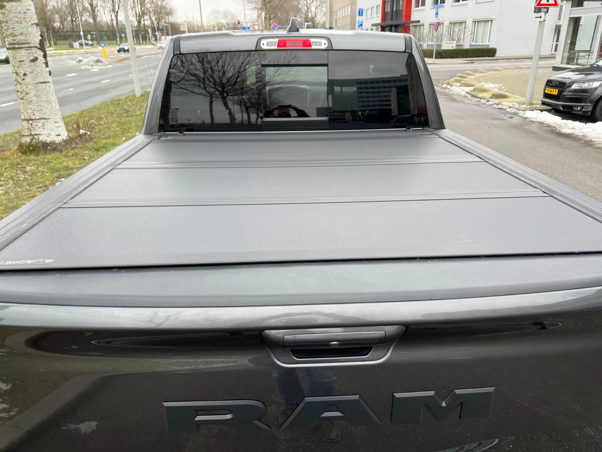 Dodge Ram 1500 2020 - 5.7 V8 4x4 Crew Cab Laramie Sport package Bild 11