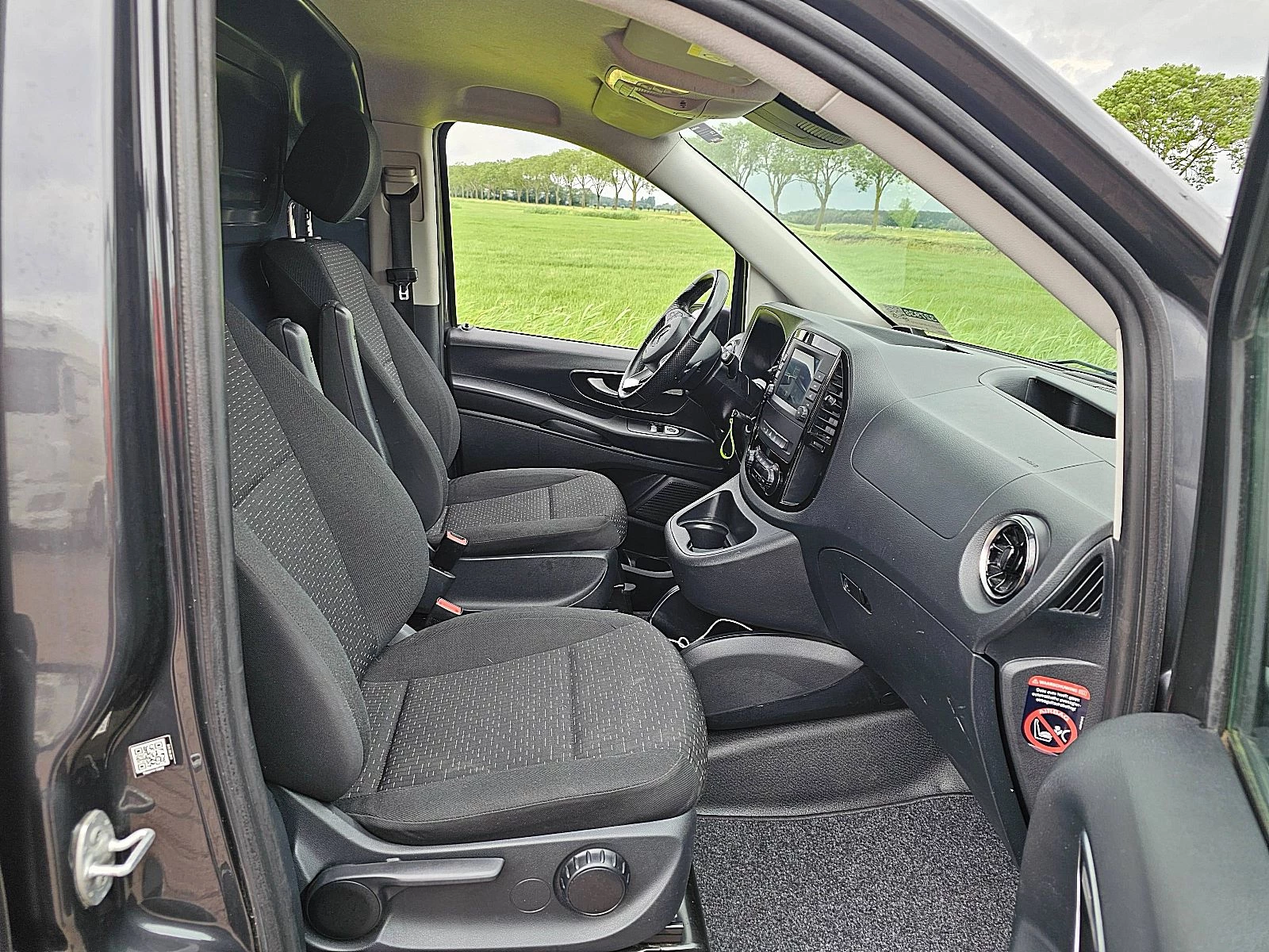 Mercedes-Benz Vito 2022 - 114 Bild 7
