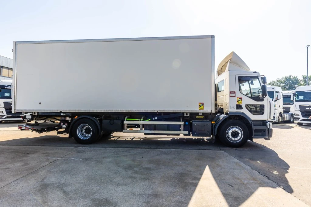 Renault 19 2016 - D19 WIDE 320+HAYON BAR 2 T. Bild 6