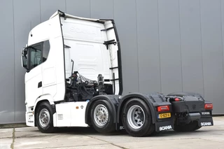 Scania S 2025 - S530 NGS V8 SUPER 6x2/4NB - AS GOOD AS NEW - ONLY 73 TKM - HYDRAULIC SYSTEM - NEW TACHO - FULL AIR - PARK. AIRCO - LEATHER SEATS - LED LIGHTS - zdjecie 3