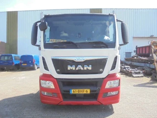 MAN TGS 2016 - 6X2 1 CYLINDER NOT OK bild 2