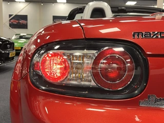 Mazda MX-5 2005 - NC Roadster 2.0i S-VT 3rd Generation Limited Nr.2015 Airco Bose Xenon Leder NL Auto Unieke Staat!! zdjecie 46