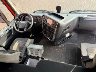 Iveco Stralis 2017 - 400 Stralis 400 4X2 LNG Retarder 2x Tank Holland Truck TUV 01-2026!!!!!!!! obrazek 5