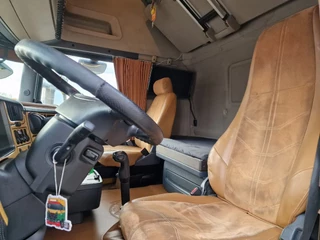 Scania R 2007 - R500 V8 Topline 4x2 - Manual gearbox - Retarder - PTO/Hydraulic - Custom interior imagem 10