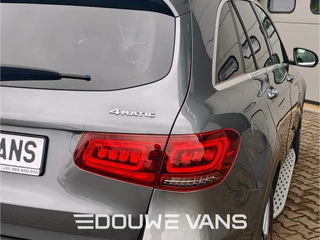 Mercedes-Benz GLC 2020 - 300e 4MATIC Panorama Burmester 360 Camera bild 26