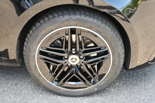 Mercedes-Benz V-Class 2024 - 300d DC L3 XL Avantgarde imagen 22