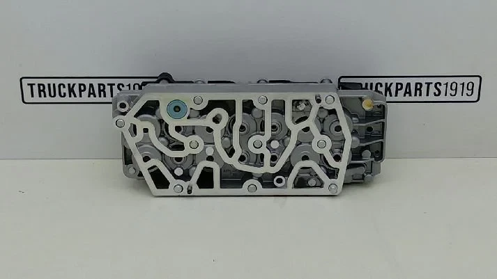 ZF - Gearbox & Clutch Parts Kleppenblok Traxon Iveco obrázek 1