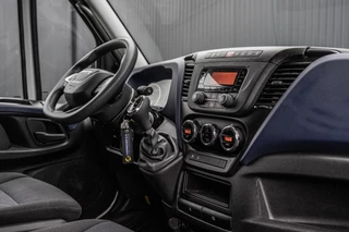 Iveco Daily 2021 - **35S14V 2.3 L2H2 | Automaat | Euro 6 | Cruise | Climate | 3500 KG Trekgewicht | Trekhaak** imagem 2