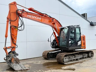 Hitachi 2017 - ZX135US-6 - Quick Coupler / Automatic Greasing obrázek 2 náhled