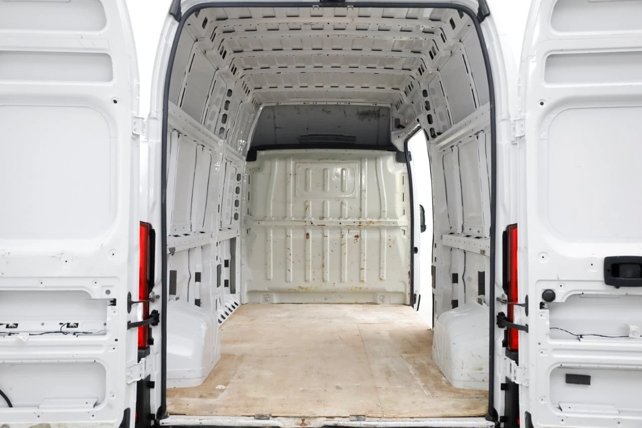 Opel Movano 2022 - 2.2D 120pk L3H3 Edition Airco/Navi/Camera 02-2022 image 5