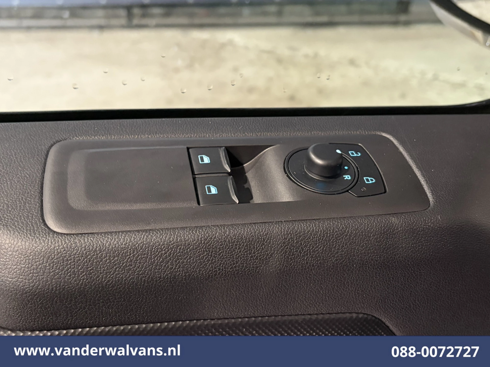 Ford Transit Custom 2024 - 2.0 TDCI 136pk L2H1 Euro6 Airco | Camera | Apple Carplay | LED изображение 20