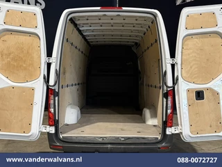 Mercedes-Benz Sprinter 2021 - 317 CDI 170pk L3H2 Euro6 Airco | 2800kg Trekhaak | Bijrijdersbank afbeelding 3 miniatuur