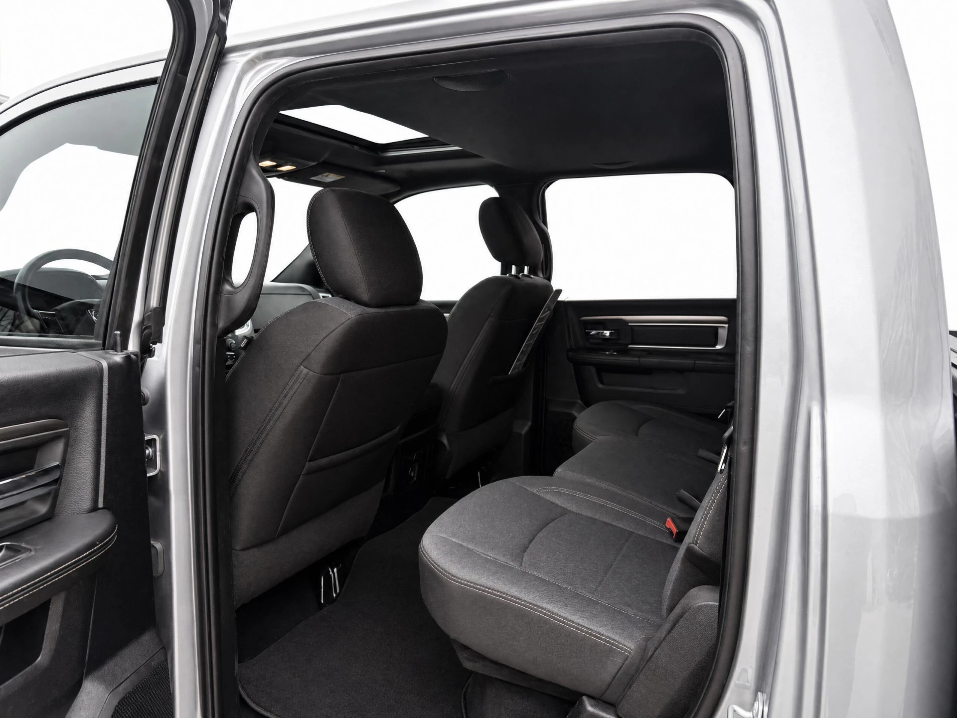 Dodge Ram 1500 2022 - 5.7 V8 4x4 Crew Cab 5'7 Warlock-Rebel | LPG | Bakflip | Trekhaak 13-polig immagine 18