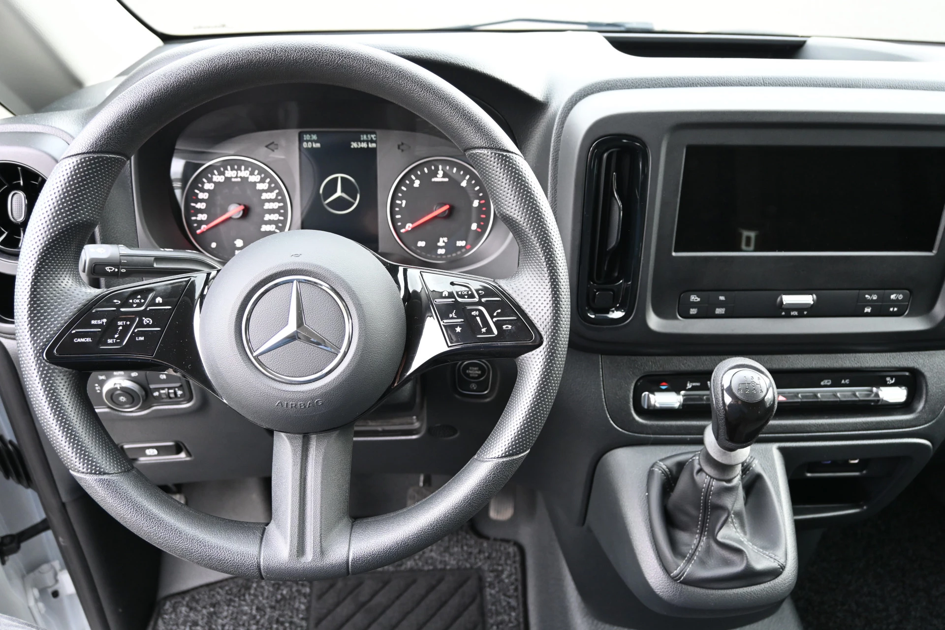 Mercedes-Benz Vito 2024 - 116 CDI L3 Pro imagen 12