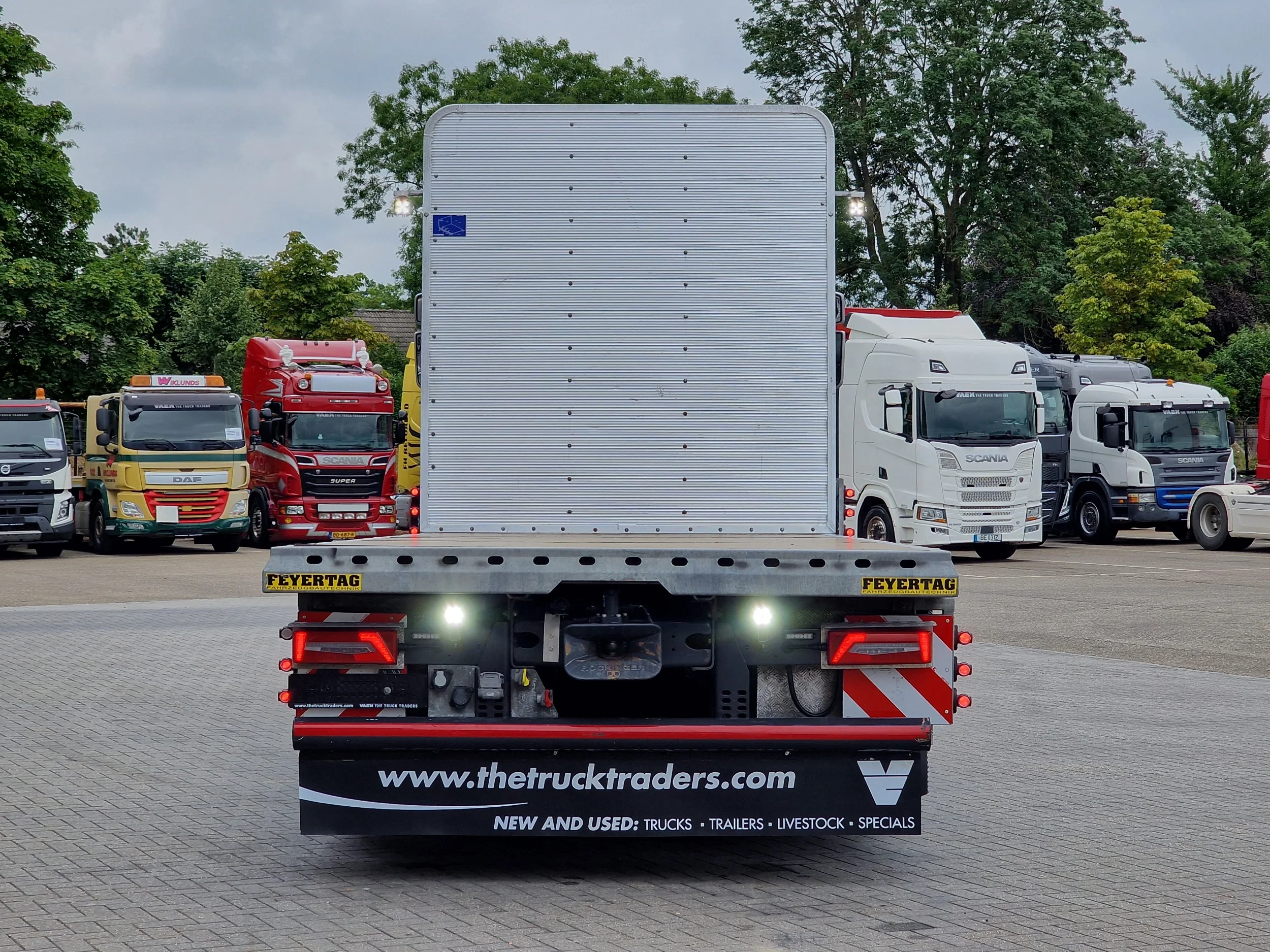 Scania R 2024 - R660 V8 NGS retarder - full air - WB435 - alcoa - steering axle afbeelding 5