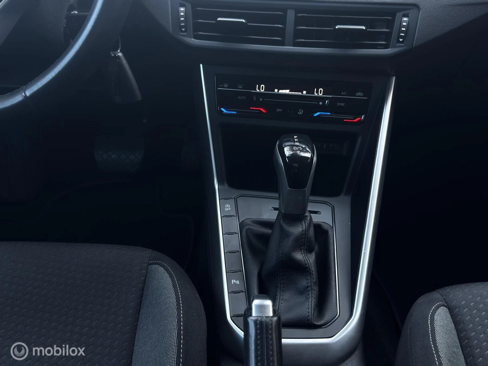 Volkswagen Polo 2022 - 1.0 TSI Life Business IAPPLE CARI PDC I 73KM afbeelding 17