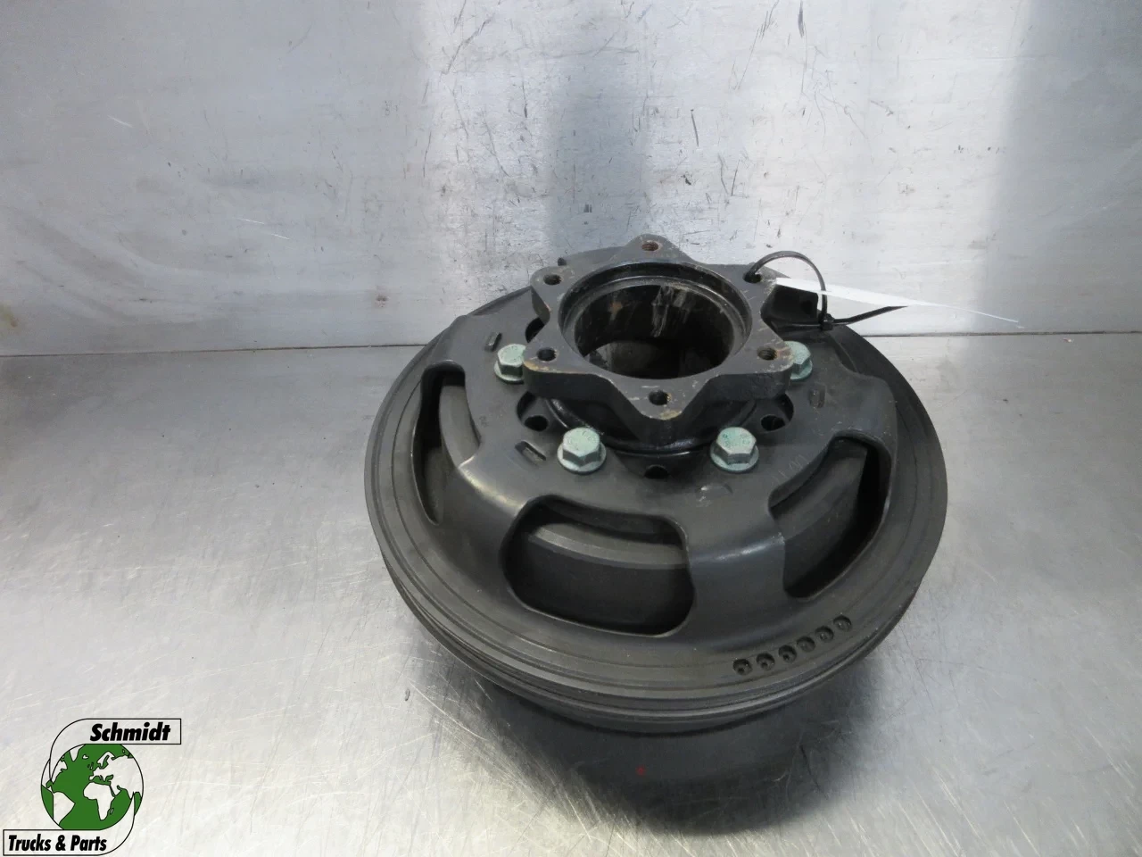 MAN - 51.02601-0684 MOTOR POELY MAN TGL 2020 afbeelding 1