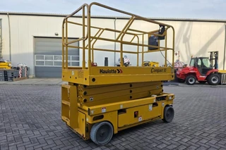 Haulotte 2011 - Compact 10 Electric, 10m Working Height, 450kg Cap immagine 2 miniatura