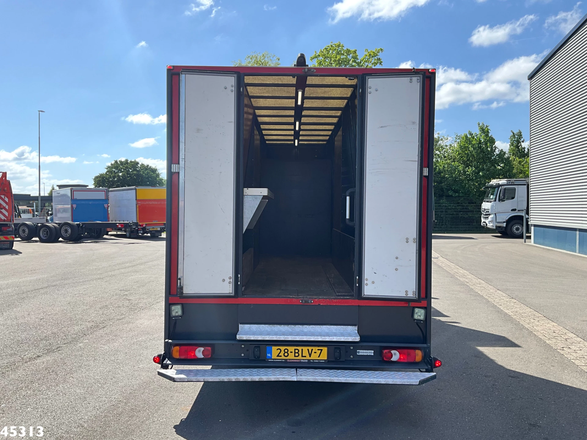 Renault D 220 Euro 6 Fassi 2,3 Tonmeter laadkraan Just 153.536 km! 2019 afbeelding 12