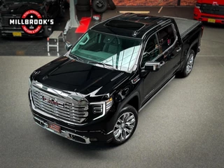 GMC Sierra 2024 - Denali 6.2 V8 bild 3