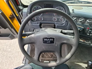 MAN TGM 2009 - TGM18.250 / 4X4 / NL TRUCK / TUV:30-04-2026 / 118783 KM / HMF 1110 K2 / ROTATOR / GOOD TYRES / FULL-STEEL / DRUM BRAKES / MANUAL / 2009 obrazek 24