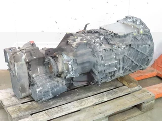 MAN N/A - Gearbox & Clutch Parts Versnellingsbak 12AS2131TD image 2
