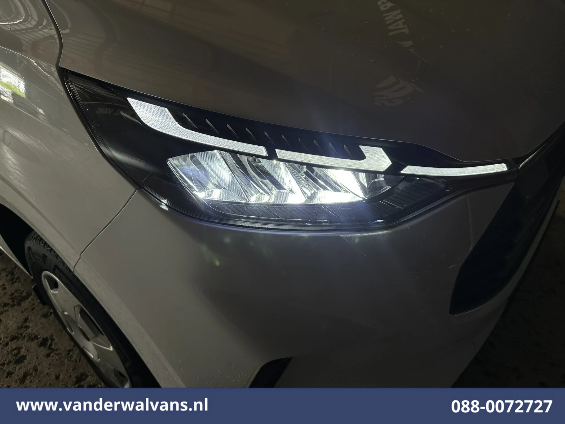Ford Transit Custom 2024 - 2.0 TDCI 111pk L1H1 Euro6 Airco | Camera | LED | Apple Carplay | Cruisecontrol obrázek 3
