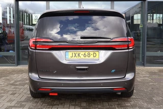 Chrysler Pacifica 2023 - 3.6i V6 Hybrid LIMITED S PHEV 7 - Persoons / Plug In Hybrid afbeelding 19