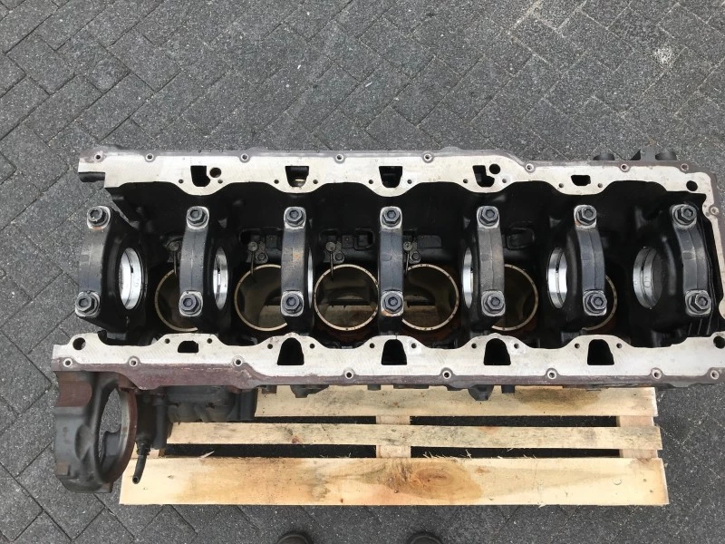 DAF 2014 - 1944673 CYLINDER BLOCK image 8