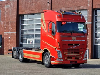 Volvo FH 2017 - 13.540 Globetrotter 6x2*4 - Retarder - I parkcool - Full air - 4.60 WB te koop
