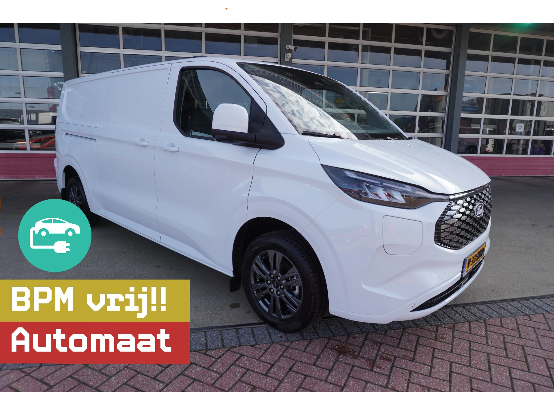 Ford E-Transit Custom 2026 - 340L L2H1 Limited 71 kWh/218PK Automaat Schuifdeur L+ R afbeelding 1