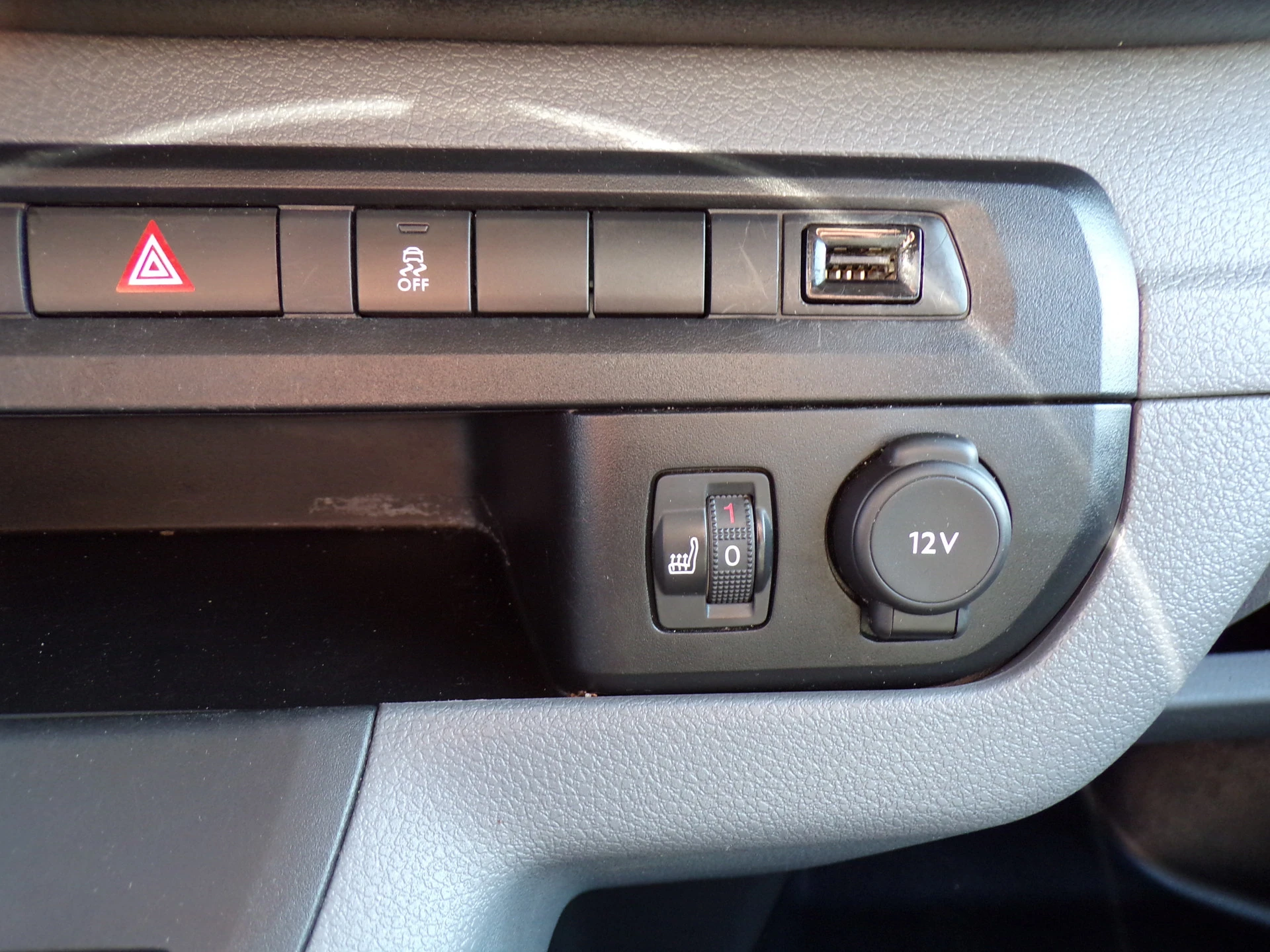 Citroën Jumpy 2018 - 2.0 BlueHDI 180pk Automaat/Airco/Camera zdjęcie 11