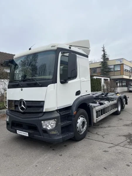 Mercedes-Benz Actros 2016 - 2543 BL 6x2 MEILLER Abroller TÜV NEU! afbeelding 1