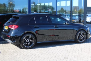 Mercedes-Benz A-Class 2021 - 180 AUT7 AMG LINE NIGHT PAKKET SFEER WIDESCREEN NL AUTO imagem 7