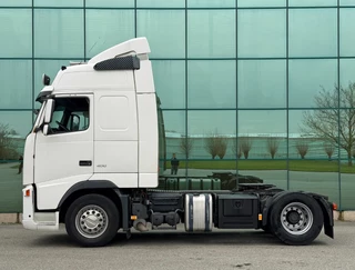 Volvo FH 2008 - 400 GLOBETROTTER XL 2x TANK ORIGINAL 887.000 KM TOP CONDITION NL TRUCK imagen 2