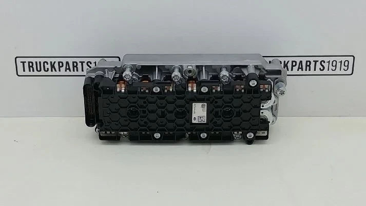 ZF - Gearbox & Clutch Parts Kleppenblok Traxon Iveco obrázek 2