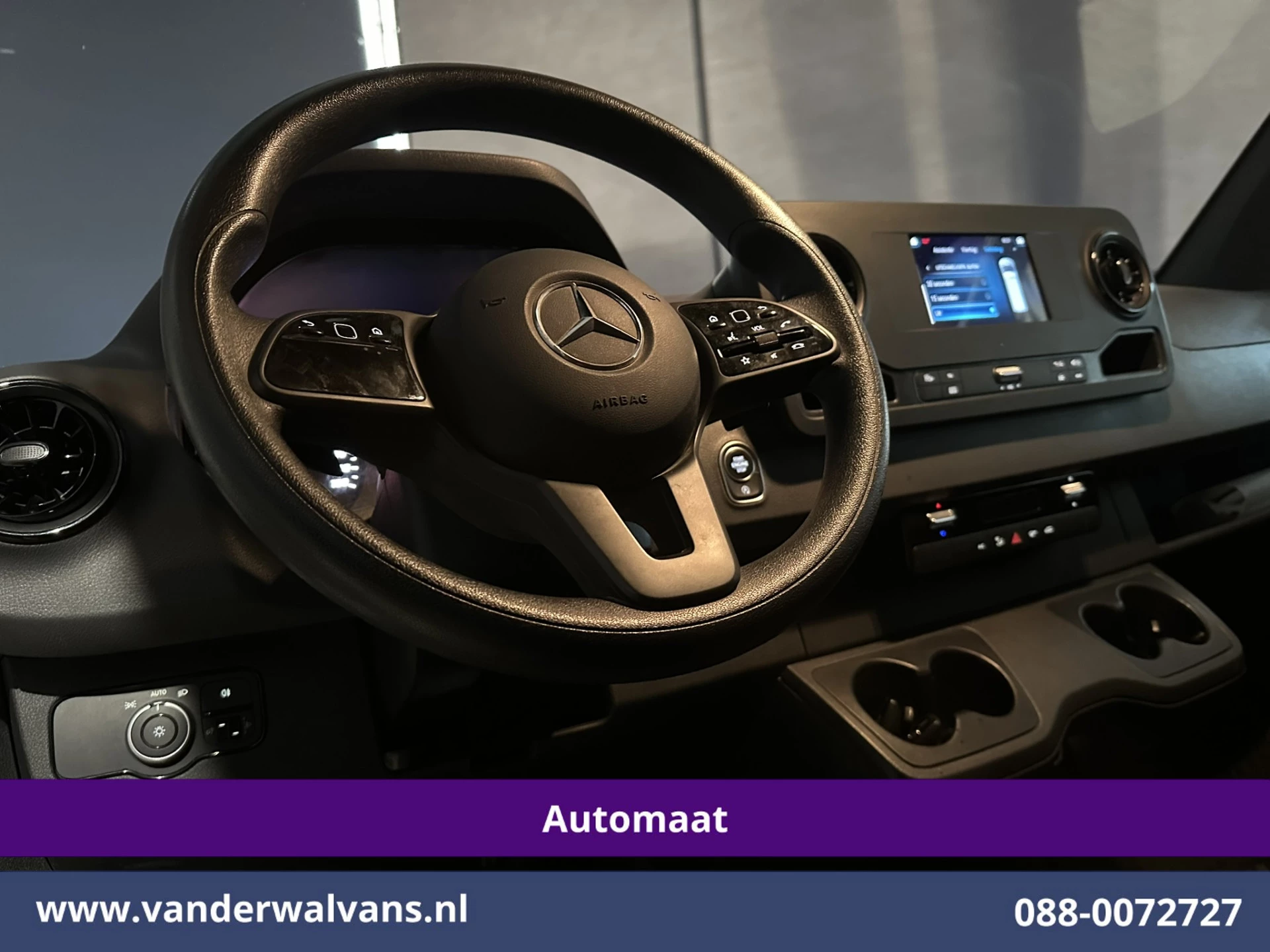 Mercedes-Benz Sprinter 2022 - 315 CDI 150pk 9G-Tronic Automaat L2H2 Euro6 Airco | Camera | Apple Carplay | Chauffeursstoel Bild 15