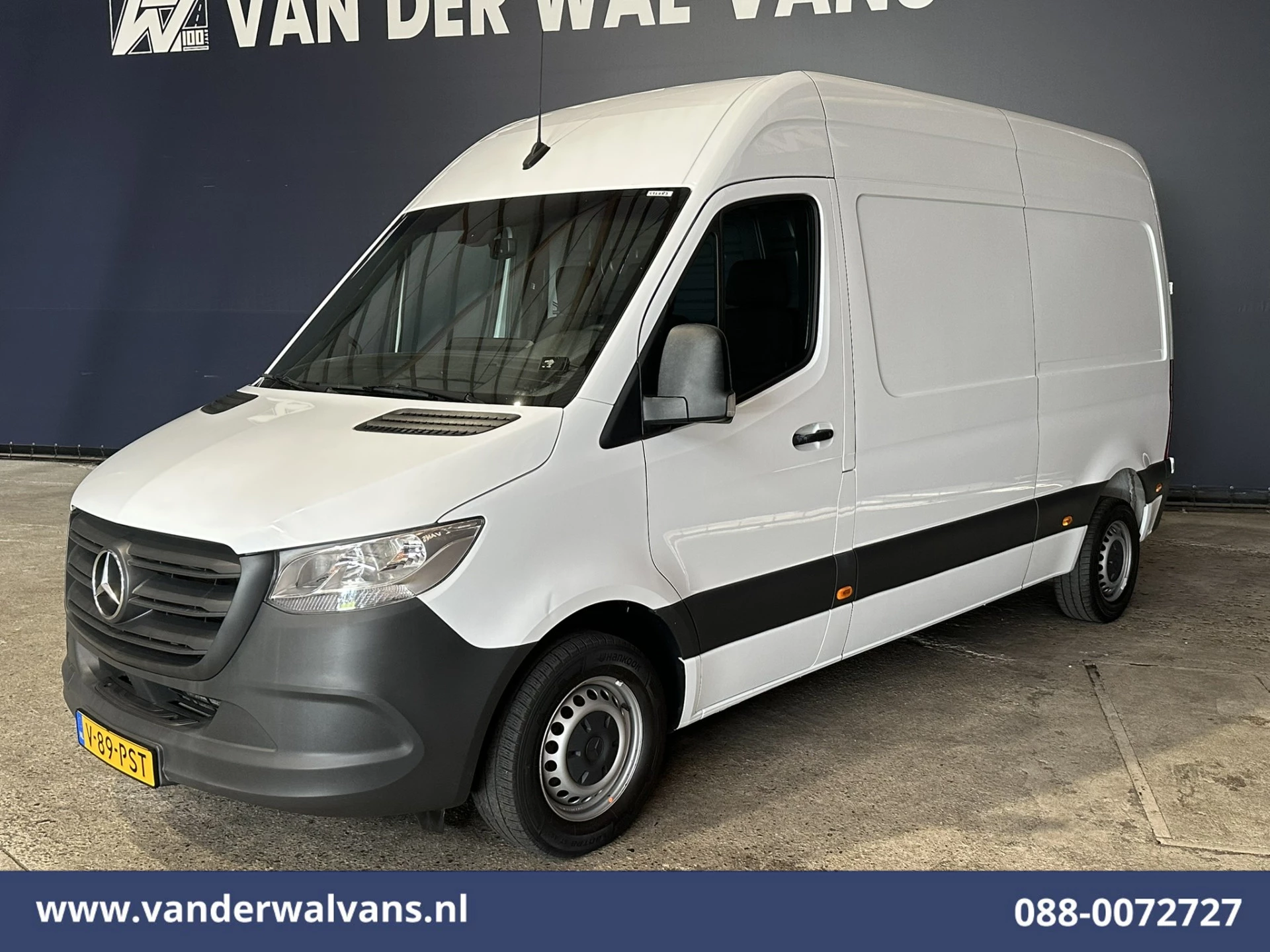 Mercedes-Benz Sprinter 2023 - 211 CDI L2H2 Euro6 Airco | Camera | Trekhaak image 6