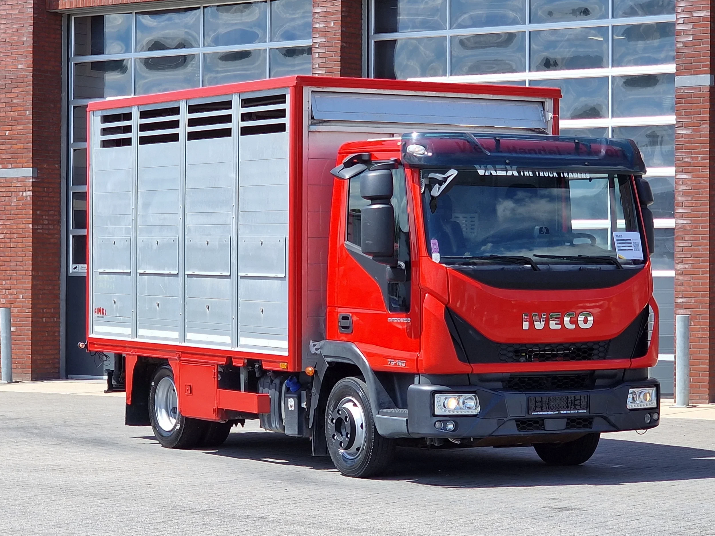 Iveco Eurocargo 2018 - 75.190 - Finkl Livestock 1 deck - 9.07 M 2 - Air suspension - Euro 6 obrázek 2