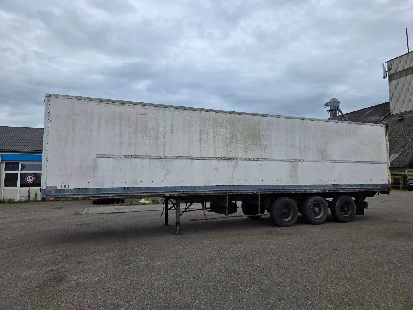 Trouillet DRUM BRAKES – STEELSPRING – WIDESPREAD – CAN ALSO BE SOLD AS FLATBED 1990 afbeelding 7