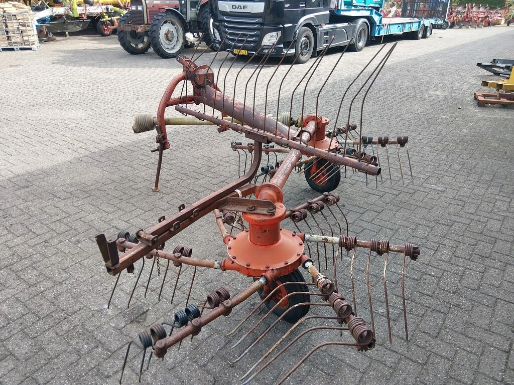 Kuhn GA 402 Hark afbeelding 2