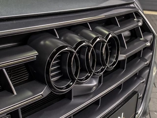 Audi Q5 2020 - 55 TFSIe 367PK Quattro Competition image 38