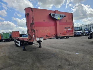 Renders ROC 12.27 | 3 AXLE FLATBED | HARWOODEN FLOOR | TWISTLOCKS 40 FT. |MB DISC 2002 - N/A obrazek 1