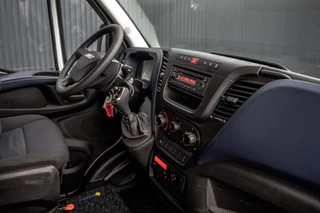 Iveco 40C18 3.0L 180PK | Camperkandidaat | 1ste Eigenaar | Automaat | Euro 6 | Camera | 3.5T Trekgwicht 2017 - N/A obrazek 2